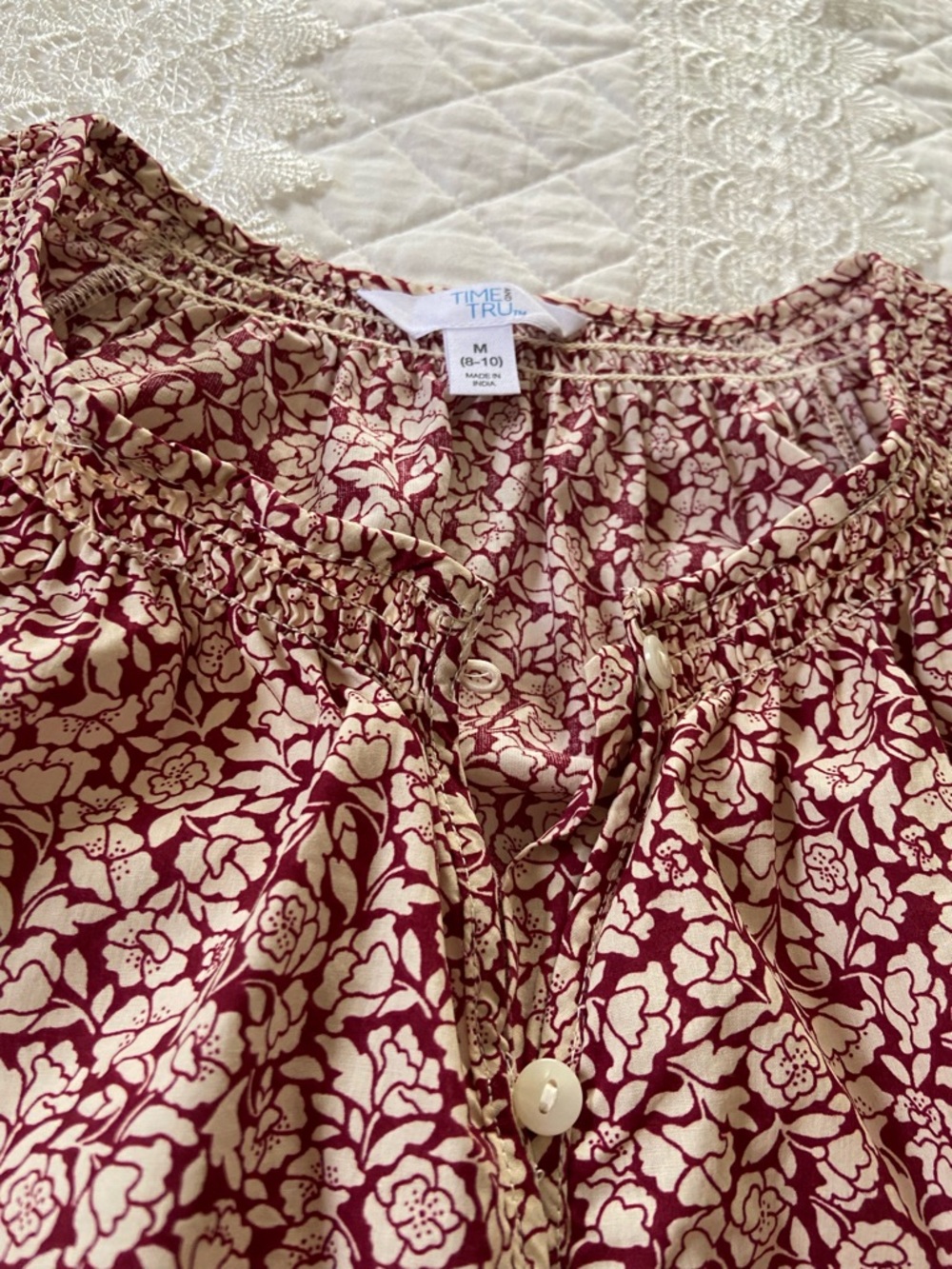 Time and Tru Burgundy and Cream Floral 3/4 Sleeve Peasant Blouse Size Medium - Picture 7 of 15